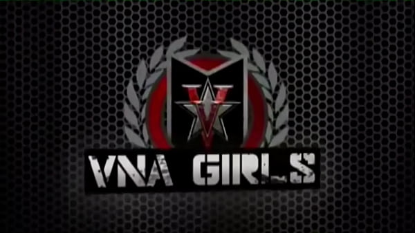 Blonde Cougar Vicky Vette Gets Cumshot On Her Tits After Deepthroat!